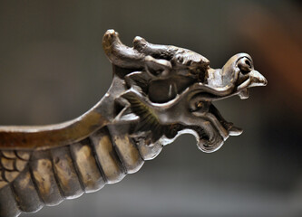 Wall Mural - Dragon head sculpture on traditional Chinese handicrafts