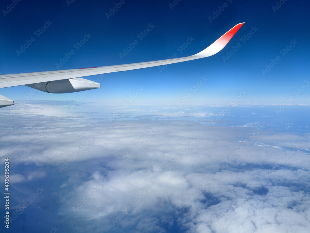 飛行機の窓外の景色 Stock Photo | Adobe Stock