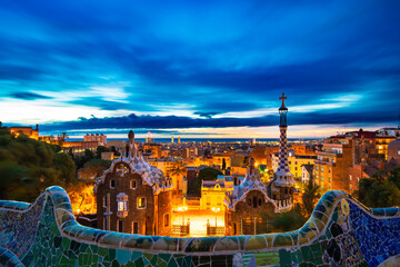 Canvas Print - Beautiful sunrise skyline of Barcelona seen from Park Guell which was built  in 1926