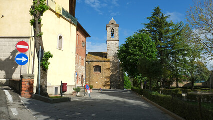 Canvas Print - La chiesa dei Santi Pietro e Andrea a Trequanda, Toscana.