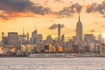 Fototapete - New York City skyline cityscape of Manhattan in USA