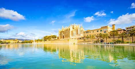 Wall Mural - Palma de Mallorca Cathedral, Majorca island, Spain