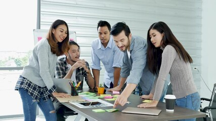 Poster - Diversity multiethnic team group of business people Present meeting conference room brainstorming business graph, chart. Multicultural Teamwork collaborate business team meeting together trust partner