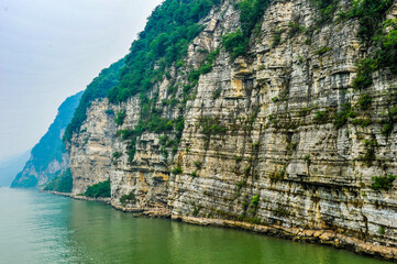 Wall Mural - Cliff Landscape along the Yangtze River in China