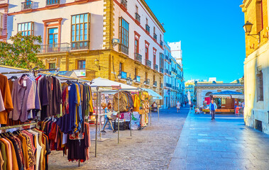 Wall Mural - The small market in old town of Cadiz, Spain