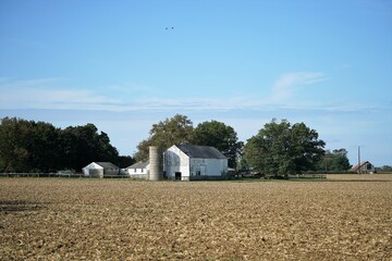 Sticker - barn in the field