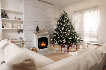 Canvas Print - Festive living room interior with beautiful Christmas tree