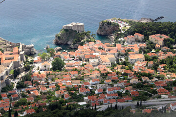 Wall Mural - Famous narrow alley of Dubrovnik old town in Croatia - Prominent travel destination of Croatia. Dubrovnik old town was listed as UNESCO World Heritage Sites in 1979.