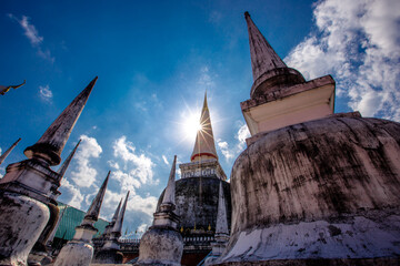 Background of important religious attractions in Nakhon Si Thammarat province of Thailand (Wat Phra Mahathat Woramahawihan) has a large old chedi for people to study the history.