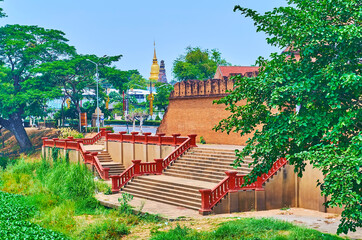 Wall Mural - The ruined city wall at the Pratu Thanang Gate, Lamphun, Thailand