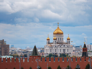 Wall Mural - travel to moscow, russia, main tourist attractions. View of the Cathedral of Christ the Savior in the very center of city. cloudy day