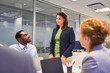 © Robert Kneschke - Multikulturelles Business Startup Team in einer Besprechung