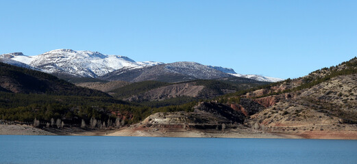 Poster - snowy mountain and lake landscape