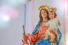 Our Lady Help Of Christians Catholic Religious Statue