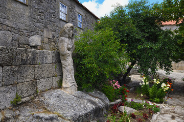 Wall Mural - Garden of the Ring, Statue, Sortelha, Serra da Estrela, Beira Alta, Portugal