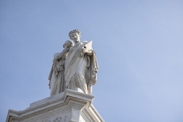 Sticker - Statue with sky background in Washington DC