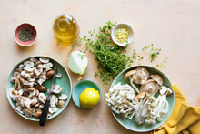 Food Ingredients Raw Mushrooms Enoki Shiitake Mushroom
