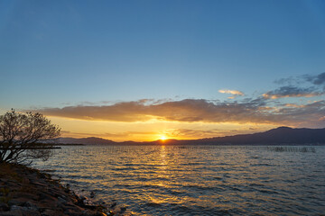 Poster - 琵琶湖湖畔の夕日