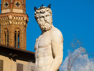 Italia, Toscana, Firenze, Fontana del Nettuno in piazza della Signoria.