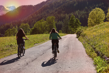 Poster - ragazzi bicicletta 