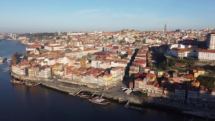 Wall Mural - Amazing view of downtown Oporto, Portugal