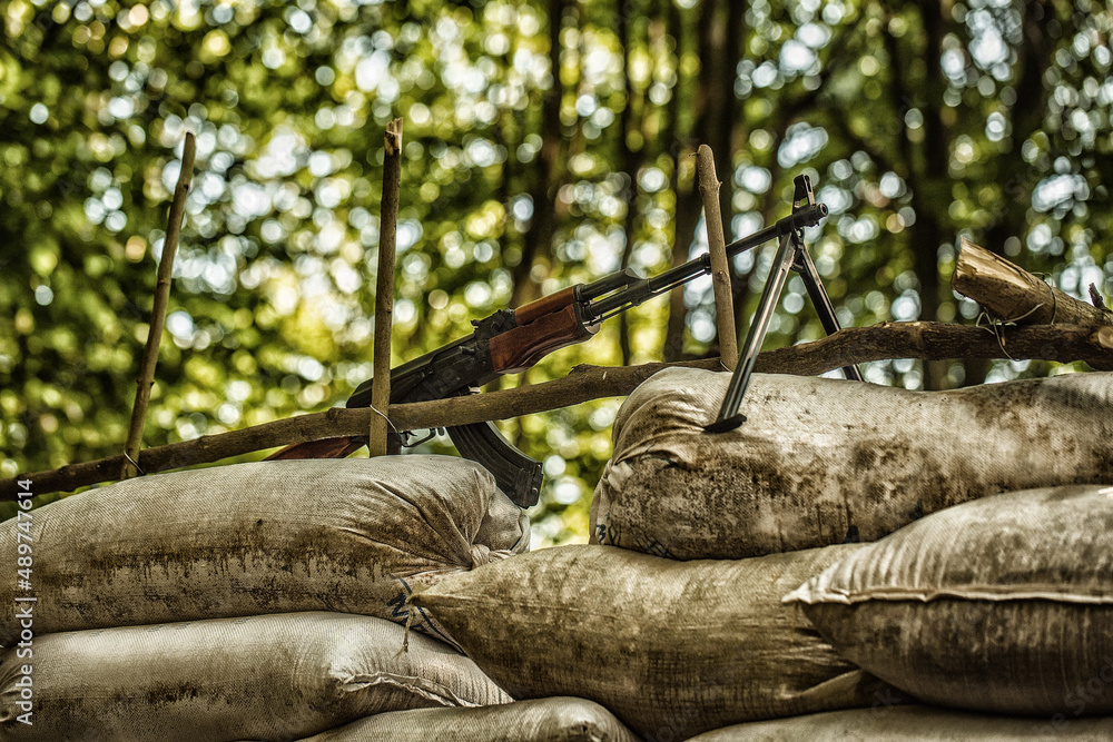 War gun, rifle and machine gun, assault rifle and machine gun ...