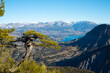 vue panoramique sur le lac de Serre-ponçon et le département des hautes alpes
