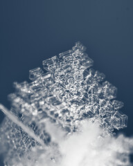 Sticker - Closeup of ice crystals in the blue background