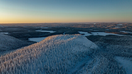 Canvas Print - Snowy Konttainen mountain 01