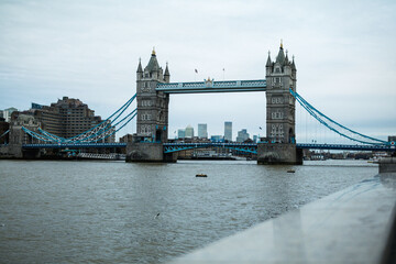 Canvas Print - View of the Tower Bridge on a cloudy day in London