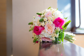 Poster - Beautiful wedding bouquet of roses