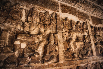 Thiru Parameswara Vinnagaram or Vaikunta Perumal Temple is a temple dedicated to Vishnu, located in Kanchipuram in the South Indian state of Tamil Nadu - One of the best archeological sites in India