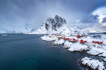 Wall Mural - beautiful winter norway landscape - lofoten islands - hamnoy fishing village