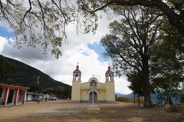 Iglesia en Coatlán