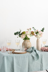 Poster - Concept of romanitic Easter table