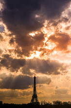 France Paris Tour Eiffel Grand Palais Soleil Environnement Climat