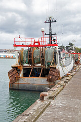 Wall Mural - Loctudy. Filets de pêche enroulés sur tourets. Finistère. Bretagne	