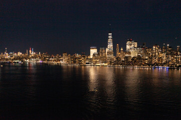 Poster - night over manhattan