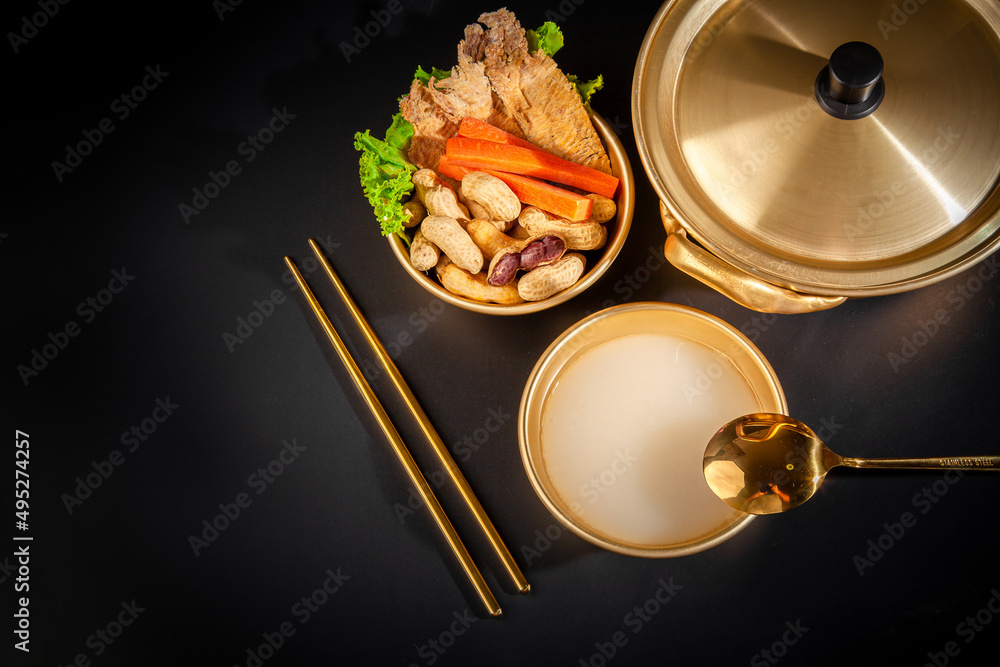 Makgeolli rice wine is a Korean fermented alcoholic beverage ...