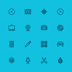 Multimedia tools and technology vector line icon. Viewing and correcting video audio formats. Web color fill with photo application processing. Equipment for social networks and communications.