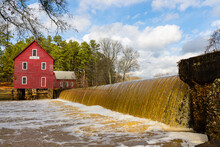 Historic Starr's Mill On Whitewater Creek, Fayetteville, Georgia, USA
