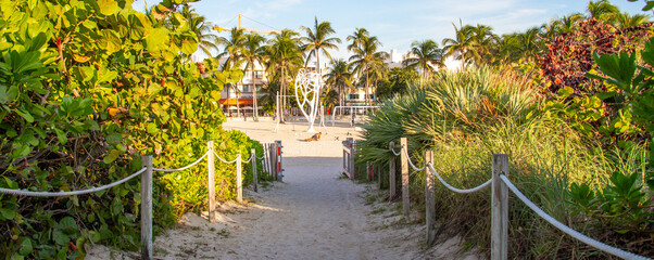 Wall Mural - Path access to South Beach in Miami, Florida