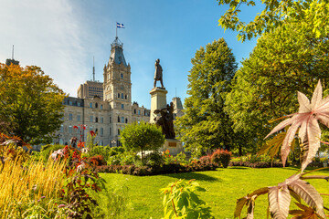 Poster - Quebec Parliament building