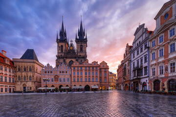 Fototapete - The Church of Our Lady before Tyn in the Old Town Square, Prague, Czech Republic, Europe.