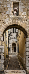 Canvas Print - Chartres archway