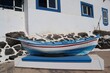 niebieska łódka w miasteczku el Cotillo na Fuerteventura