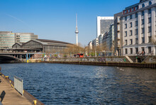 Germany, Berlin, River Spree With Berlin Friedrichstrasse Station And Berlin Television Tower In Background