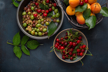 Wall Mural - Baking dish with fresh berry pie recipe concept summer food