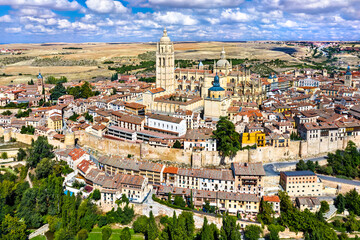 Wall Mural - Aerial view of Segovia with the Cathedral. UNESCO world heritage in Spain