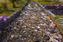 Semarang, Indonesia - April 11, 2022: Piles Of Garbage In A Stagnant River.